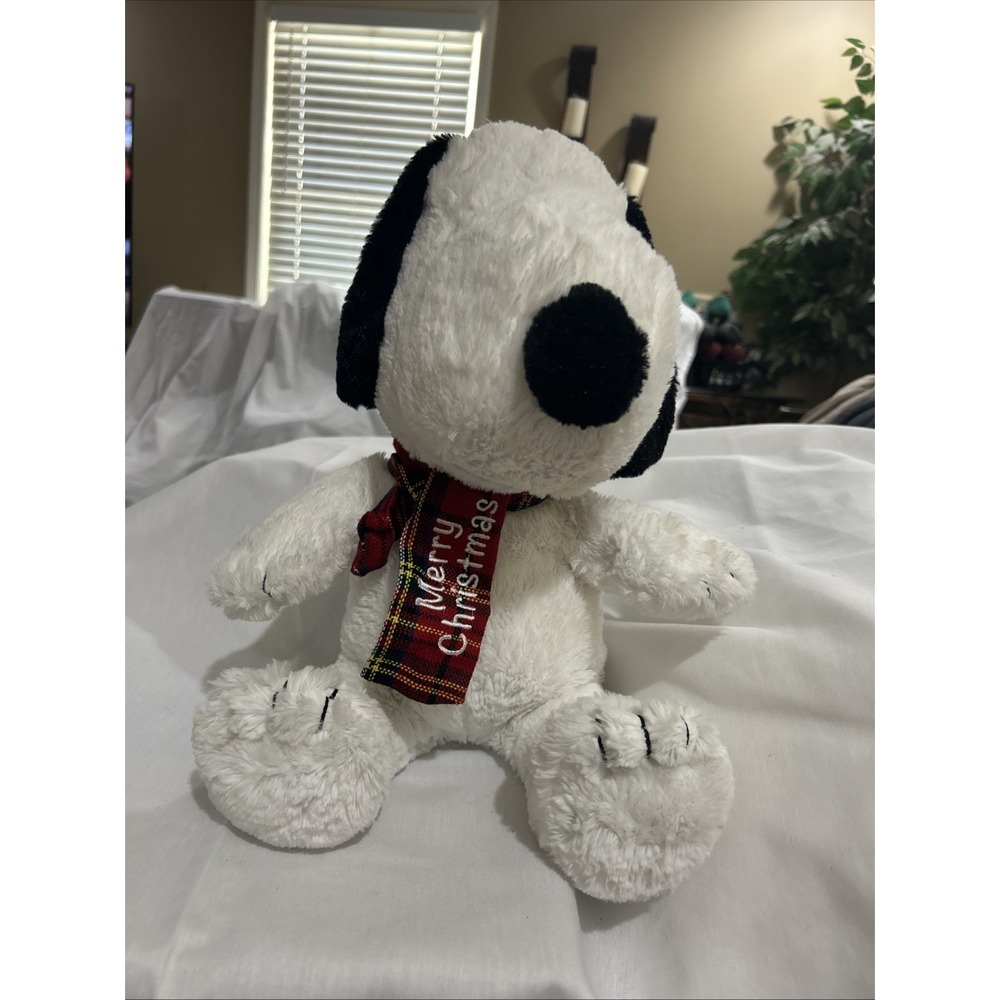 Peanuts‎ SNOOPY Red Merry Christmas  18" Plush Stuffed Animal 2017